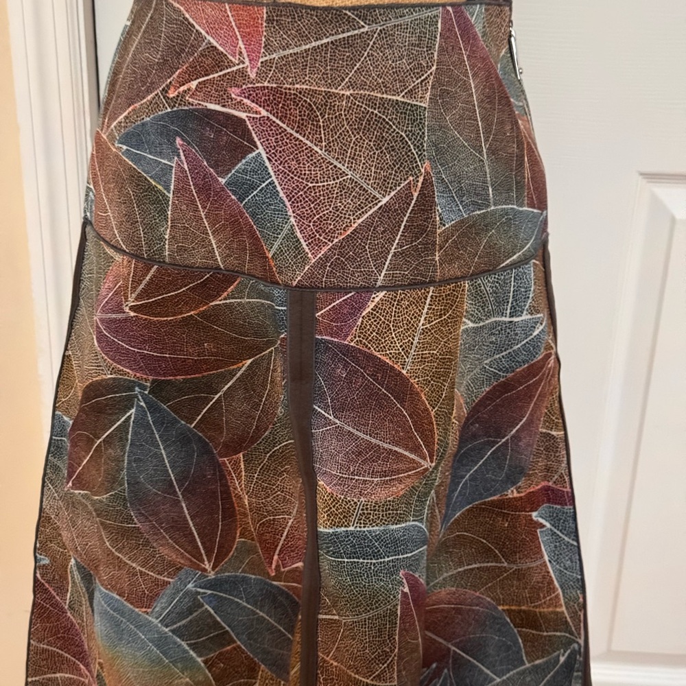Escada Elegant Multicolor Leaf Print A-Line Skirt size 38